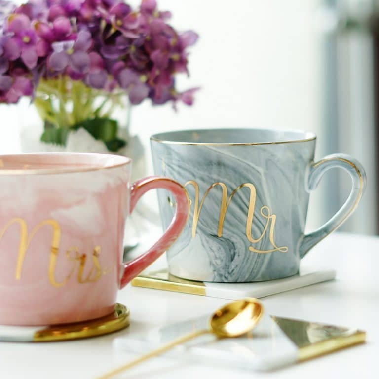 Mr and Mrs Tea Cups Creative Wedding Gift